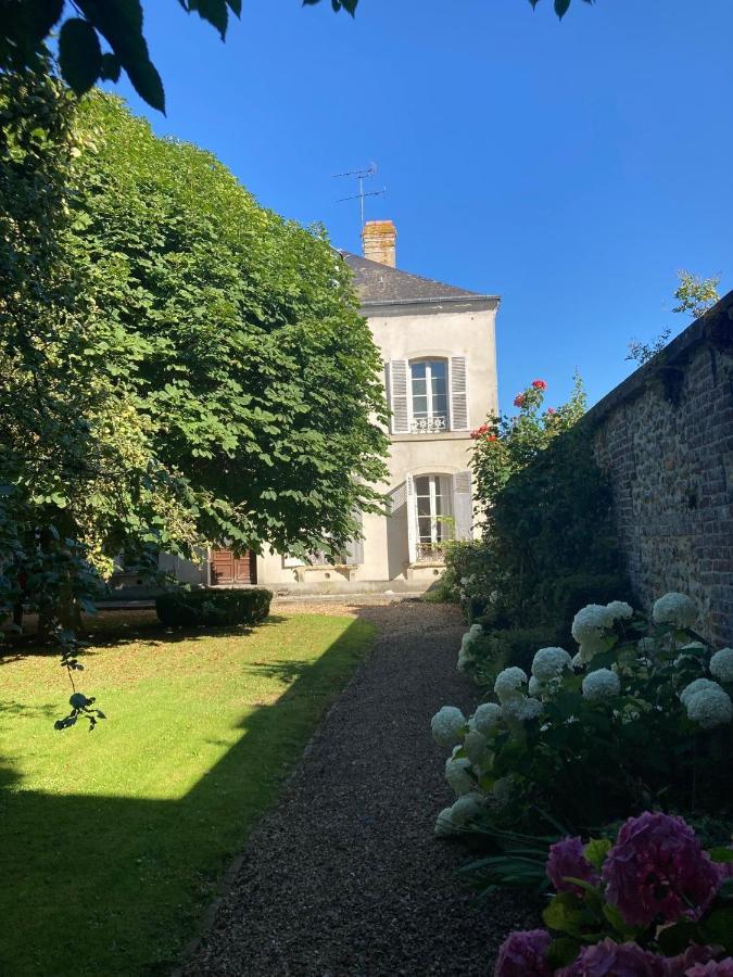 Bed and Breakfast Chez Agnes Pont-Évêque Exterior foto